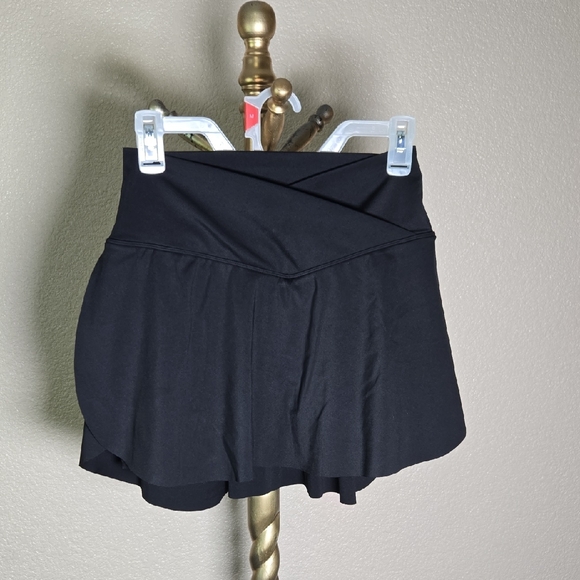 Pants - Black Women's Shorts